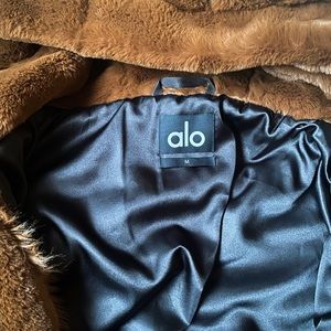 Alo Knock Out Faux Fur Jacket / New with tags never work / Size Medium